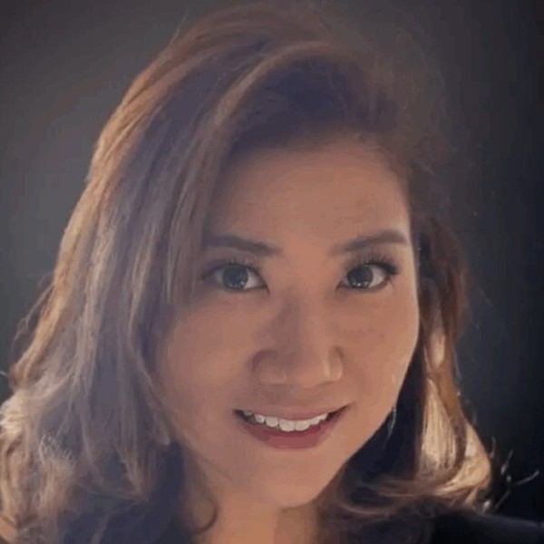 Portrait of Julie Hong